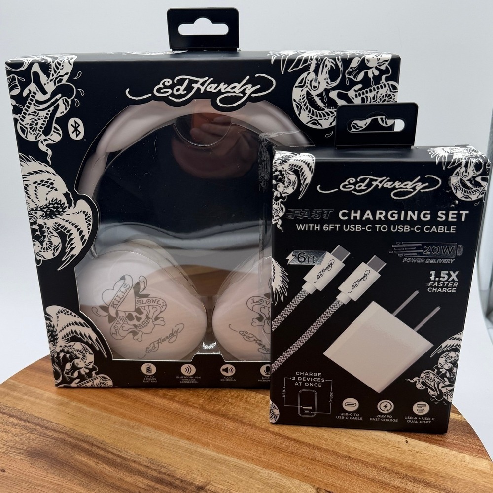 Ed Hardy White Wireless‎ Headphones and 20W Fast Charging Set Bundle 0193